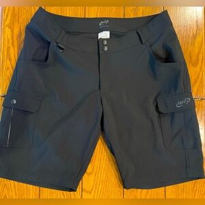 EUC Women’s Terry Biking Shorts, black, size large, cargo style